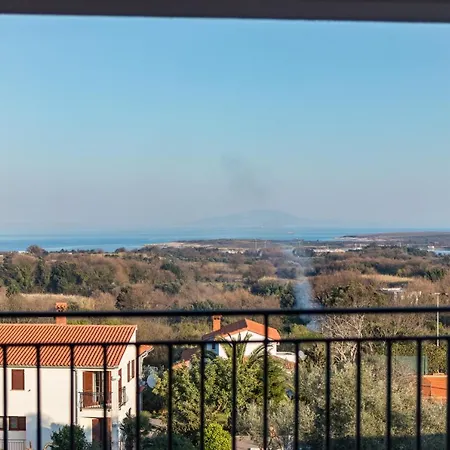 Sea View Apartman *